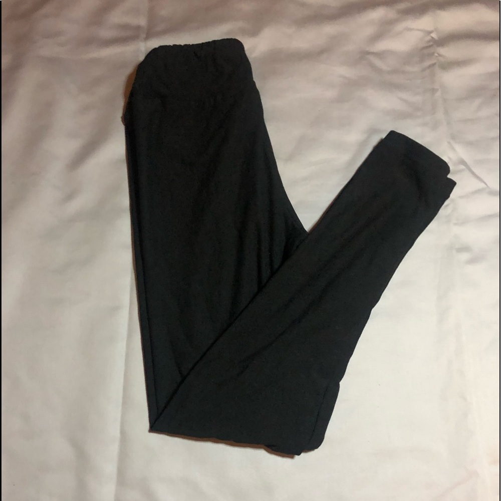 💙Tween size black leggings from LuLaroe💙